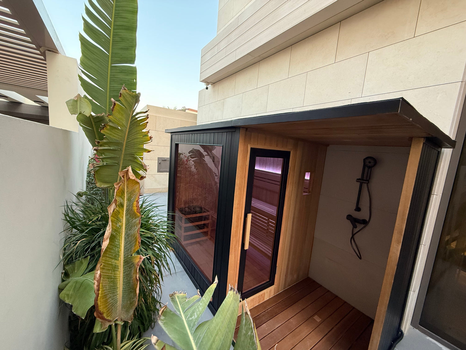 Building Saunas for Extreme Conditions: How Recover Creates Saunas for the UAE and Beyond