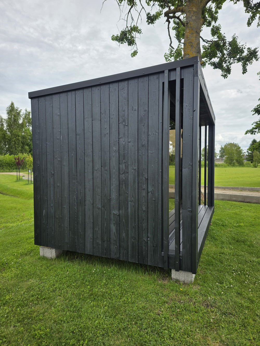 Luxury Outdoor Sauna - Northern European Craftsmanship (Made to Order)