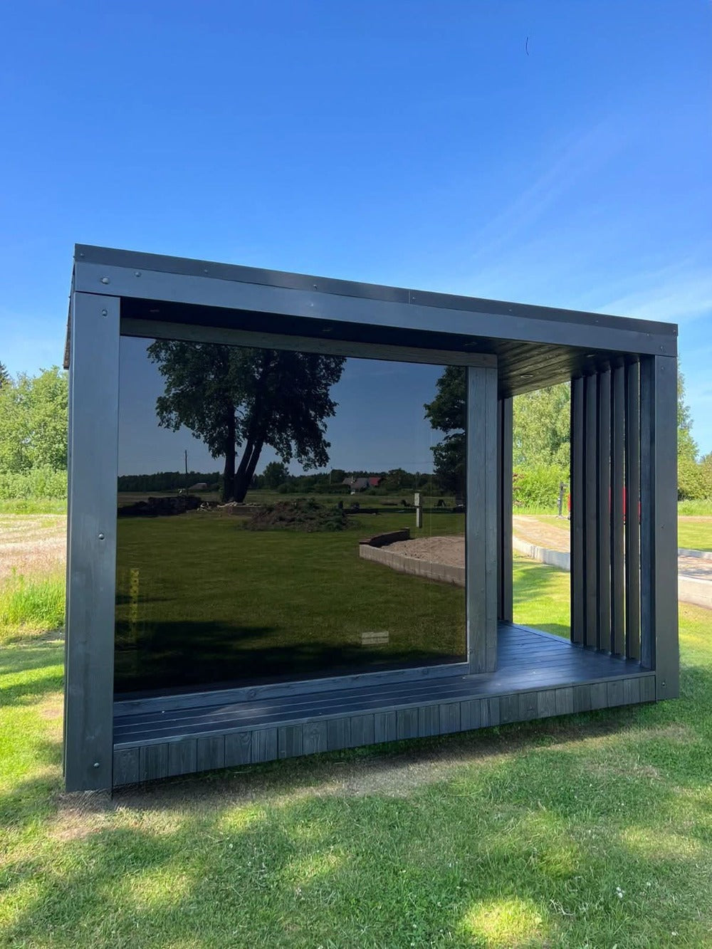 Luxury Outdoor Sauna - Northern European Craftsmanship (Made to Order)