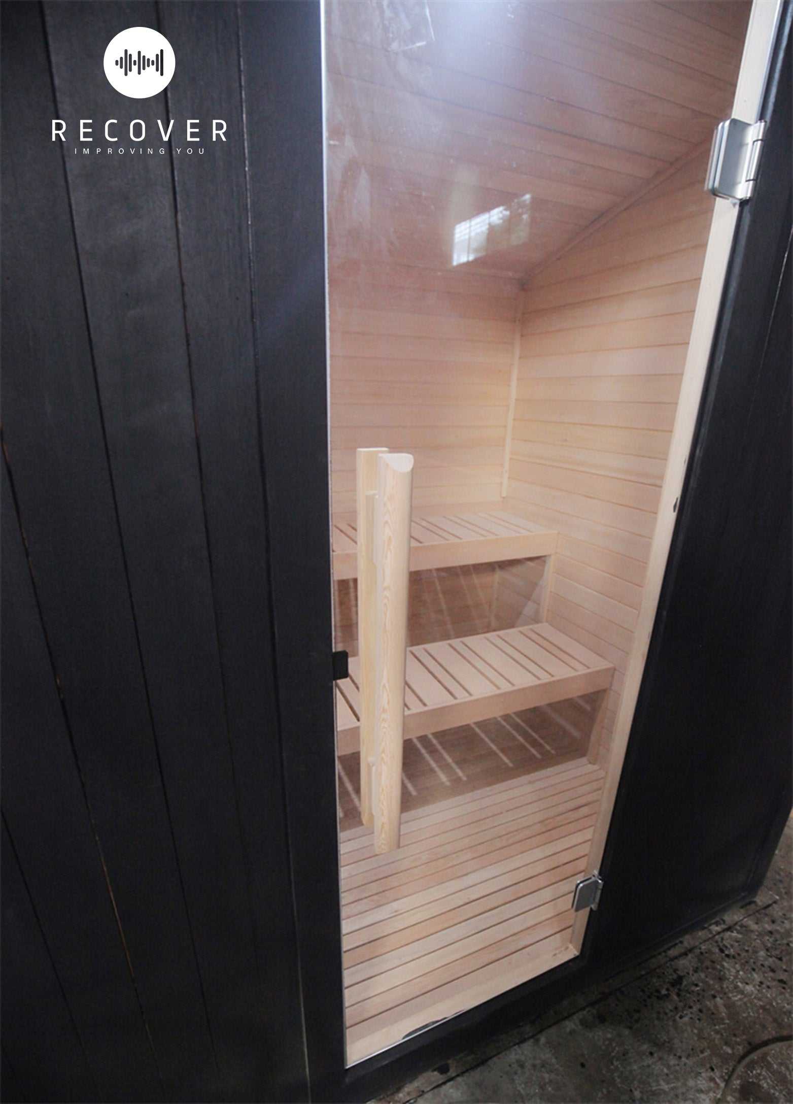 Traditional Outdoor Sauna Cabin